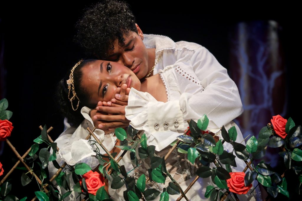 "romeo & julieta" (teatro guloya) 20/10/24 @mikpasco